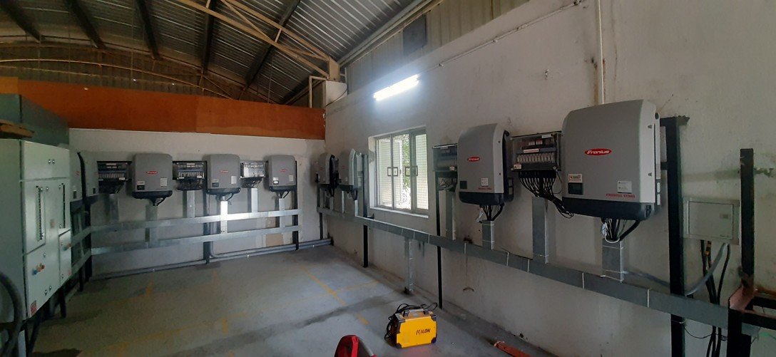 Industrial wide-span solar
